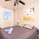 Apartamento Reina Sofia Ii By Interhome